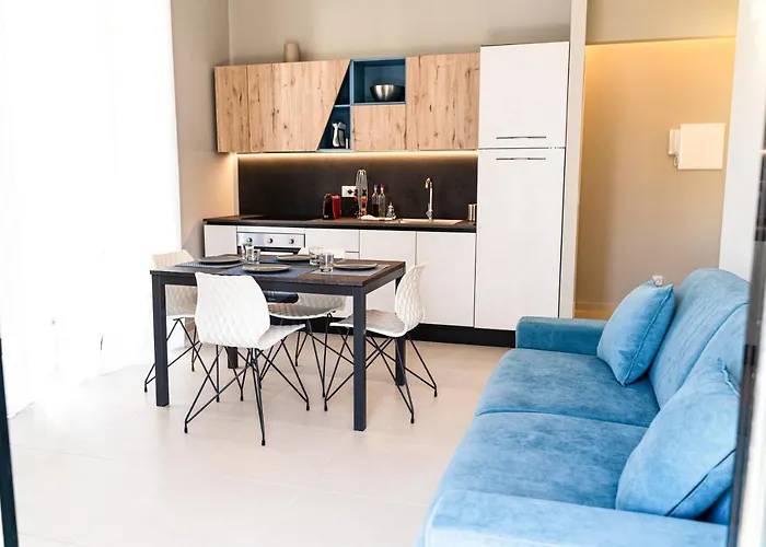 Gelone Rooftop And Suites